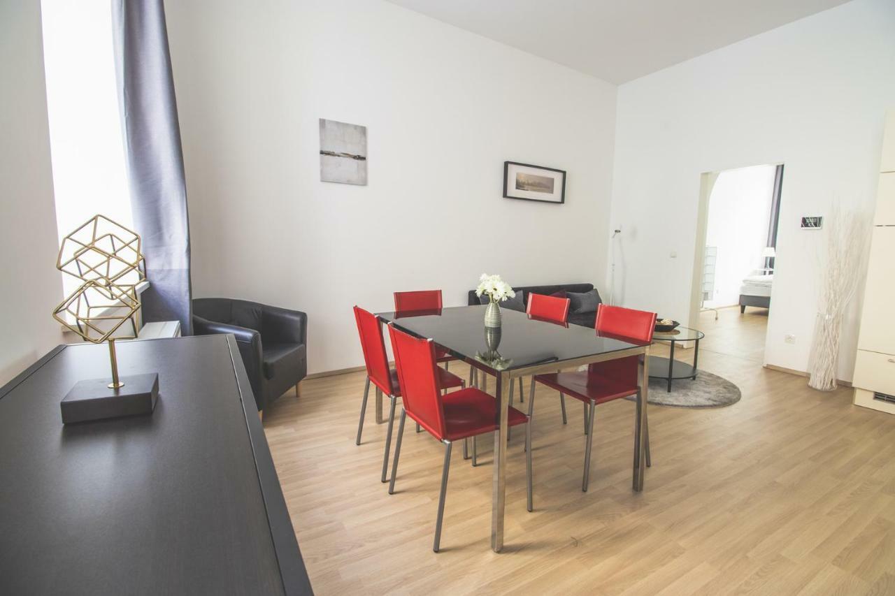 Easy Flat Starhemberg County Apartment